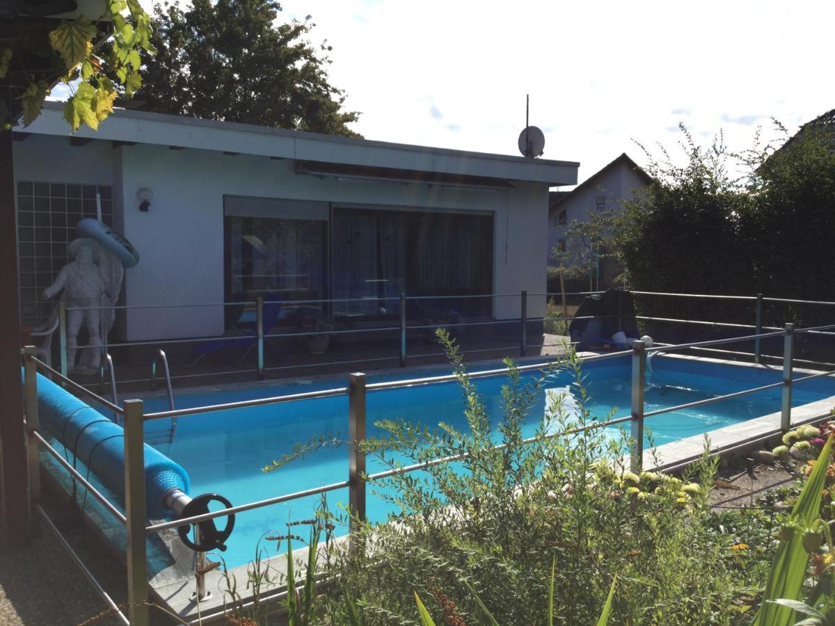 Idyllische Ferienwohnung mit Garten und Pool in Wasgau-Region an französischer Grenze Pool ist nicht beheizt wird nur im Sommer geöffnet und steht zur eigenen Verfügung Pirmasens Exterior foto